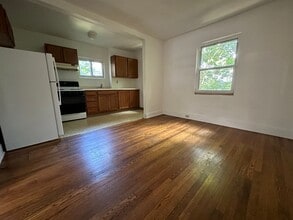 7227 Witherspoon St in Pittsburgh, PA - Building Photo - Building Photo