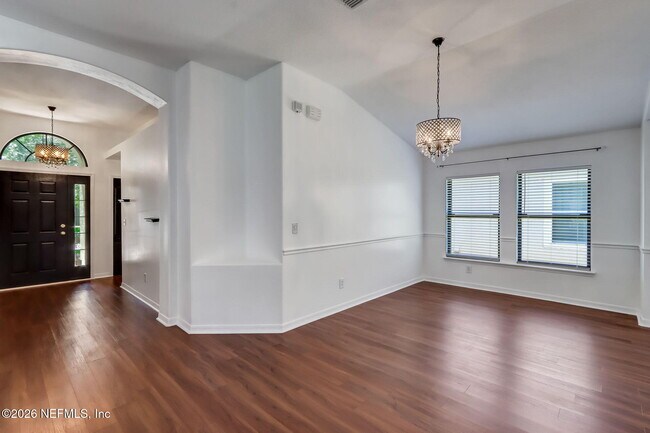 566 Longmill Ln in Orange Park, FL - Building Photo - Building Photo