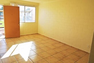 109 E Brinker Dr in Avondale, AZ - Building Photo - Building Photo