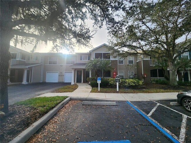 8926 Manor Loop, Unit 201 in Lakewood Ranch, FL - Building Photo - Building Photo