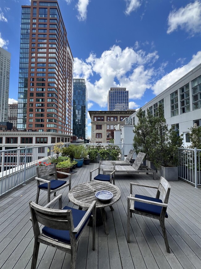 property at 140 Bay St
