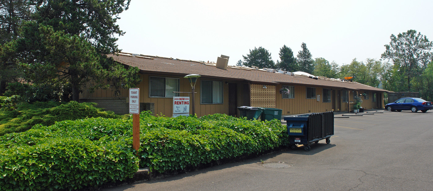 Morris Avenue Apartments in Corvallis, OR - Building Photo