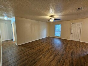 110 Muleta Dr in Oak Point, TX - Building Photo - Building Photo