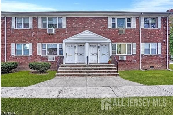 property at 12A Gramercy Gardens Pl
