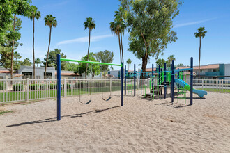 Riviera Park Apartments in Chandler, AZ - Building Photo - Building Photo