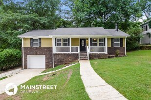 413 20th Ct NE in Center Point, AL - Building Photo