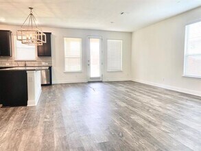 816 Brock Dr in Krugerville, TX - Building Photo - Building Photo