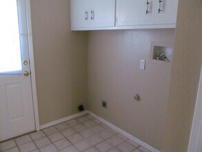 408 8th St in Farwell, TX - Building Photo - Building Photo