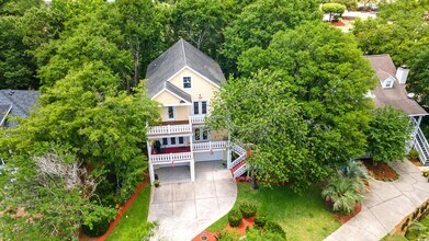 109 Marsh Point Dr in Pawleys Island, SC - Building Photo - Building Photo