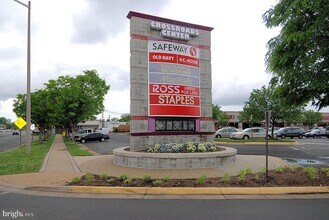 3685 Madison View Ln in Falls Church, VA - Building Photo - Building Photo