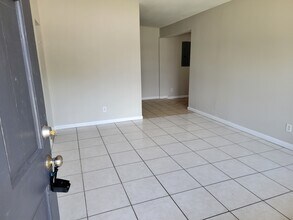 1917 Mosswood Dr in Melbourne, FL - Building Photo - Building Photo