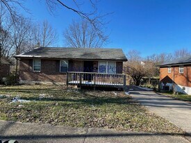 3613 Grace Dr in Lexington, KY - Building Photo