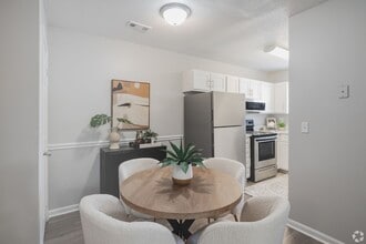 The Alden Townes in North Charleston, SC - Building Photo - Building Photo