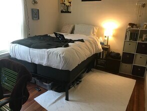 37 Sudan St, Unit 3 in Boston, MA - Foto de edificio - Building Photo