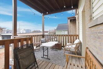 1951 N Monticello Ave in Chicago, IL - Building Photo - Building Photo