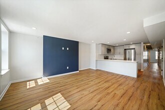 5 N Walnut St in West Chester, PA - Building Photo - Building Photo