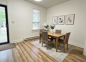 19 N 11th St in Akron, PA - Building Photo - Building Photo