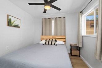 54-100-100 Kamehameha Hwy in Hauula, HI - Foto de edificio - Building Photo