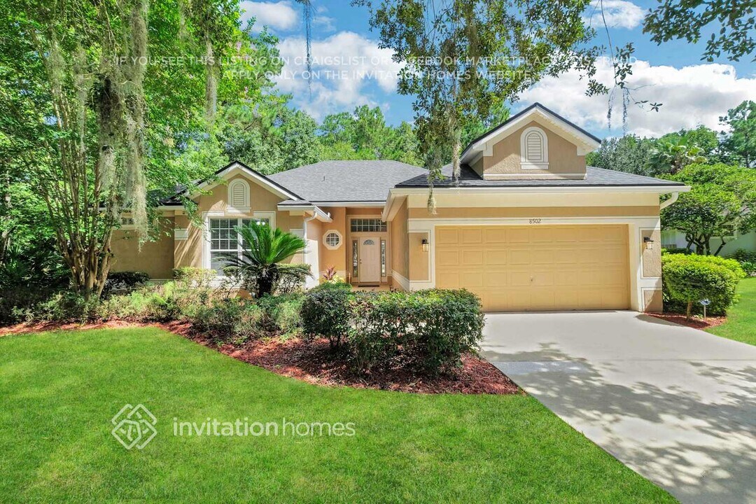 8502 Glenbury Ct N in Jacksonville, FL - Building Photo