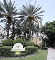 888 Douglas Rd in Coral Gables, FL - Building Photo
