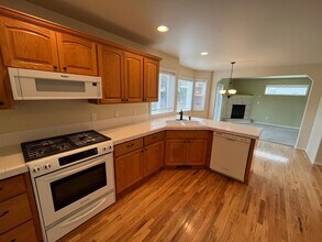 2546 NE Brandon Ct in Bend, OR - Building Photo - Building Photo