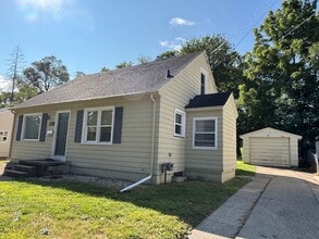 1315 Hammond St in Lansing, MI - Foto de edificio - Building Photo