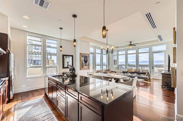 5455 Landmark Pl in Greenwood Village, CO - Building Photo