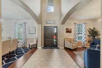 349 Morning View Dr in Oakland, FL - Building Photo - Building Photo