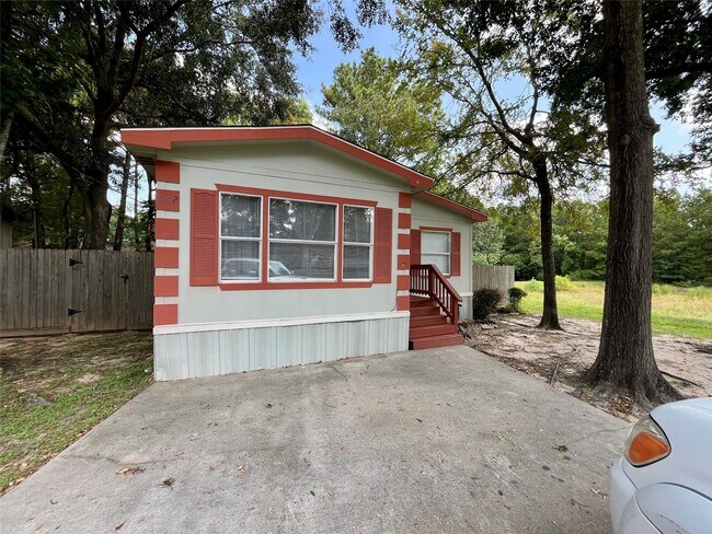 7002 Forest Mdw in Magnolia, TX - Building Photo - Building Photo