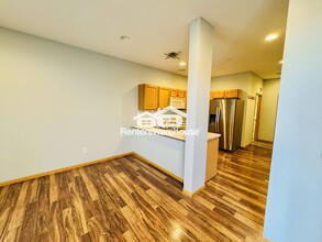 6808 Meadow Grass Ln S in Cottage Grove, MN - Building Photo - Building Photo