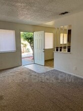 133 Kings Ave in Chowchilla, CA - Building Photo - Building Photo