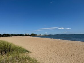 980 Ocean Ave in West Haven, CT - Building Photo - Building Photo