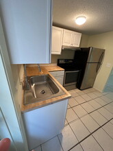 5547 Silver Spur Dr in Holiday, FL - Building Photo - Building Photo