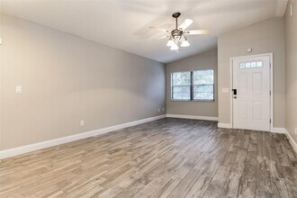 9427 6th Ave in Orlando, FL - Building Photo - Building Photo