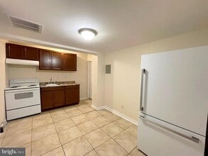 21632 Great Mills Rd in Lexington Park, MD - Building Photo - Building Photo
