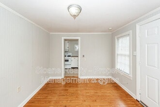 2214 B Midland Park Rd in Charleston, SC - Building Photo - Building Photo