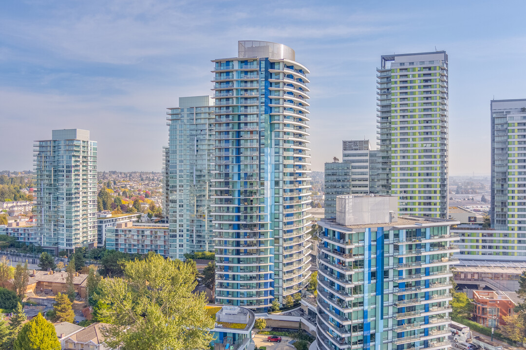 Northwest - East Tower in Vancouver, BC - Building Photo