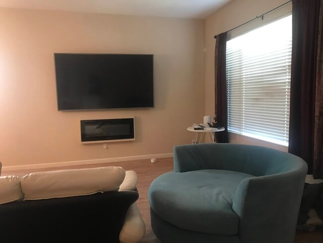 property at 3740 Pintail Dr