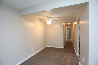 WestWind Apartment Homes in Roanoke, VA - Building Photo - Building Photo