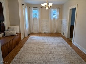 486 Needham Ave in Kent, OH - Foto de edificio - Building Photo