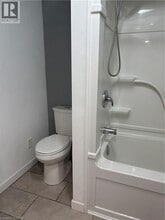 131 Kinzie Ave in Kitchener, ON - Building Photo - Building Photo