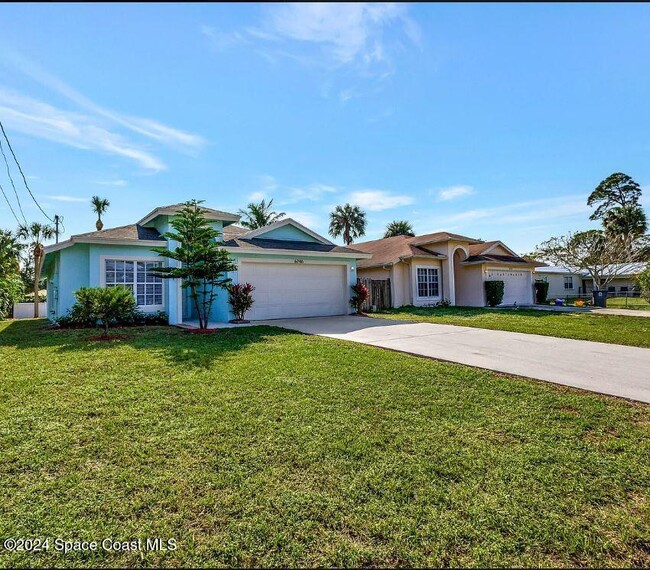 6746 3rd St in Jupiter, FL - Building Photo - Building Photo