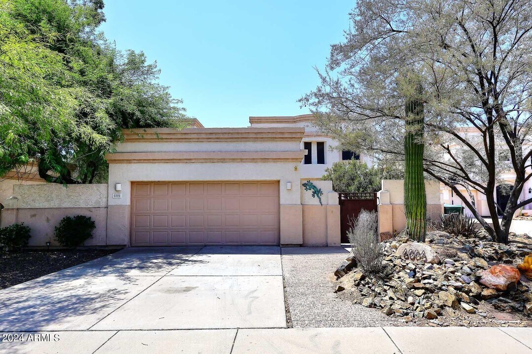 6006 N 5th Pl in Phoenix, AZ - Building Photo