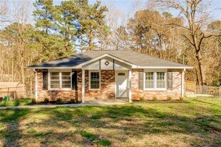 4652 Old Cowan Rd in Acworth, GA - Building Photo