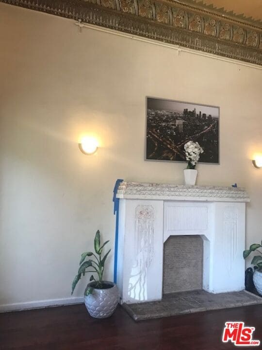 814 S Hobart Blvd in Los Angeles, CA - Building Photo - Building Photo