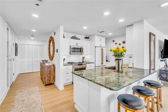 615 Dream Island Pl in Longboat Key, FL - Building Photo - Building Photo