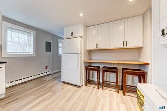 8 Maple Ave in Plymouth, CT - Building Photo - Building Photo