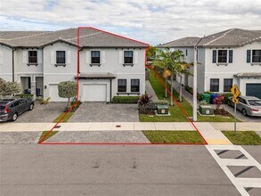 13037 SW 286th Wy in Homestead, FL - Building Photo - Building Photo