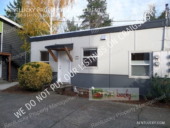 2110 NE 85th St in Seattle, WA - Building Photo - Building Photo