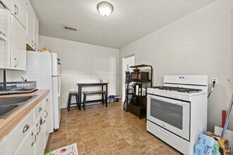 154 Willow St in Humble, TX - Building Photo - Building Photo